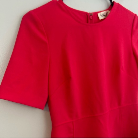 Eliza J Fuchsia Pink Short Sleeve Sheath Mini Dress Size 2 - Picture 4 of 10
